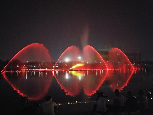 Right ON Fujian Customer Fountain